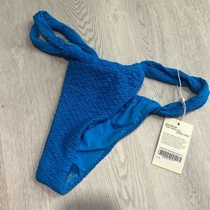 Monday Swimwear Ride the wave crochet Malta Bottom - Medium